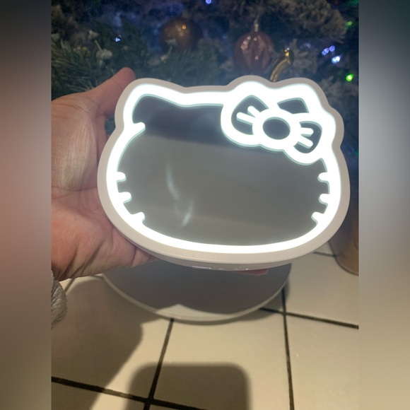 LED pocket mirror - Picture 2 of 7